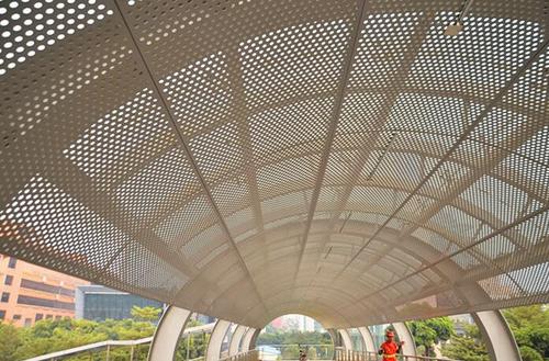 西安沖孔鋁單板